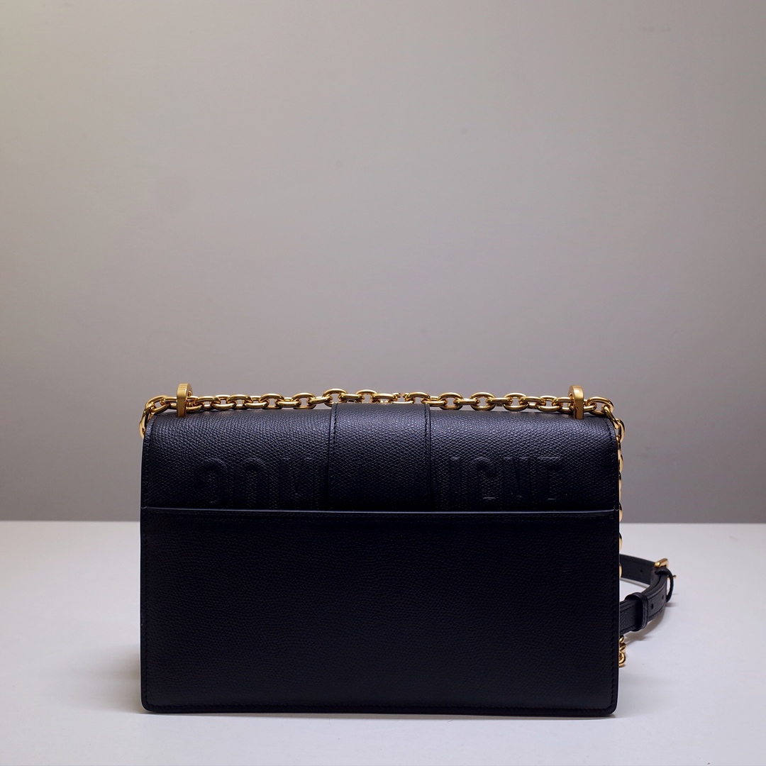 30 Montaigne Chain Bag Black Grained Calfskin